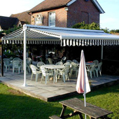 free standing awnings for pubs, cafes and restaurants