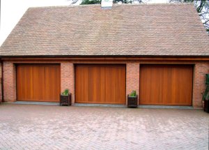 Gatcombe timber garage doors in Warwickshire with remote control