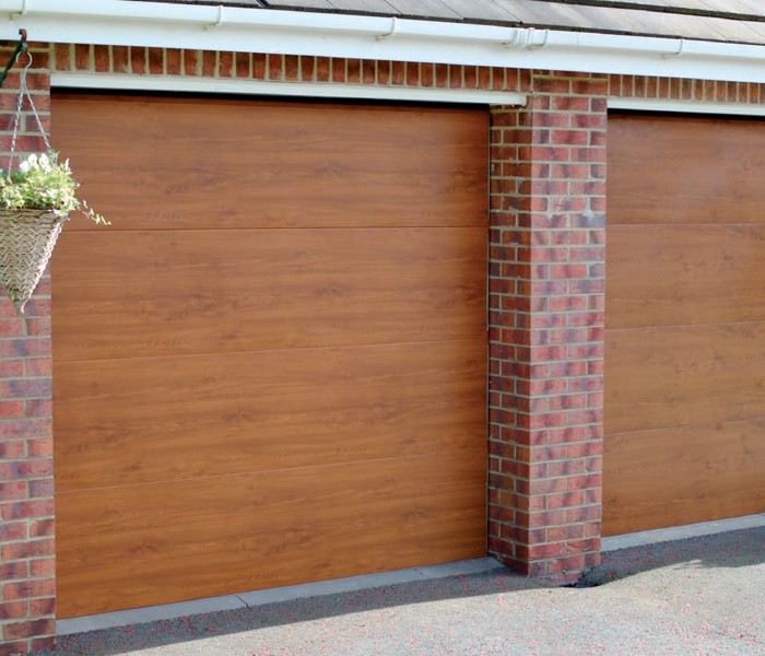 Gliderol Panel-Glide ribbed Madison with clean sharp ribbed lines
