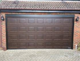 Hormann LPU 42 S Panelled Decograin