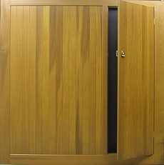 Pedestrian door open - Cedar