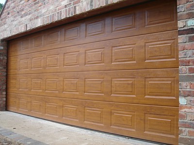 novoferm sectional door in golden oak