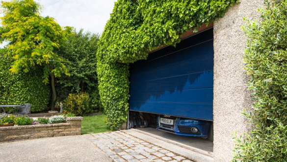 SWS Sectional Garage Door