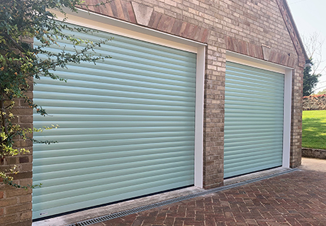 SWS Roller Door in Chartwell Green