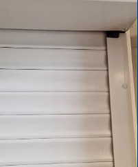 Improved locking for SeceuroGlide LT roller garage doors