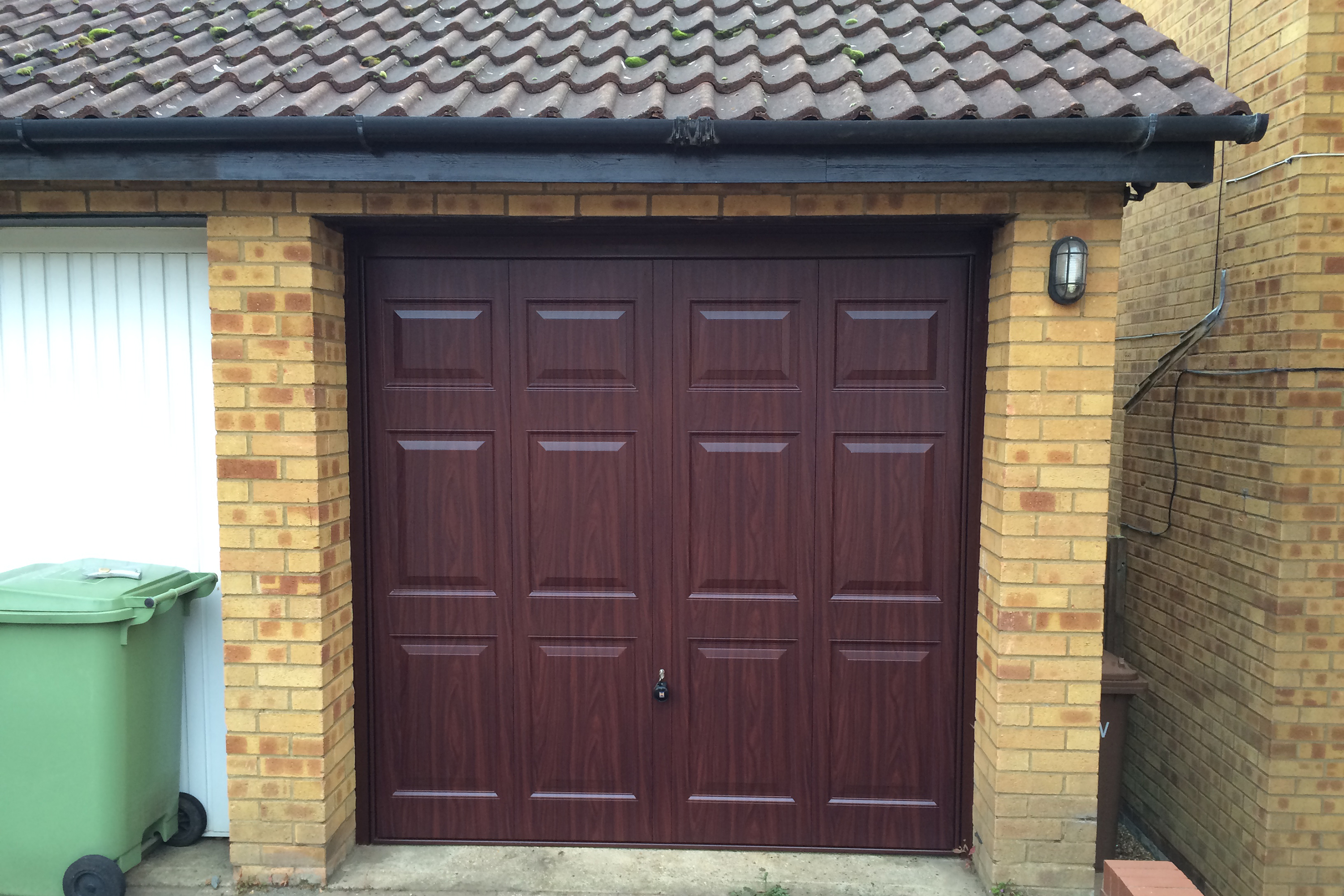 35 Roll Up Garage door paint rosewood 