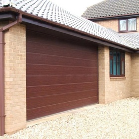 Hormann LPU 42 M Ribbed Decograin